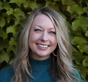 Kara Ficke